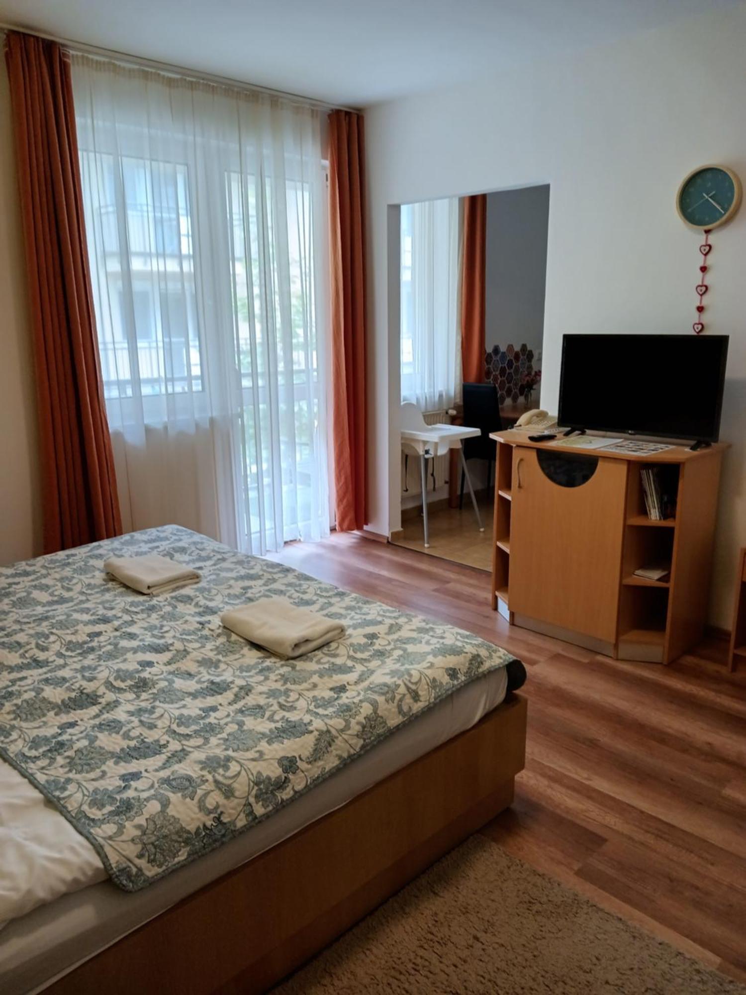 Viola Wellness Apartman Apartamento Zalakaros Exterior foto